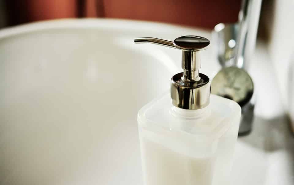 dispenser per impresa di pulizie